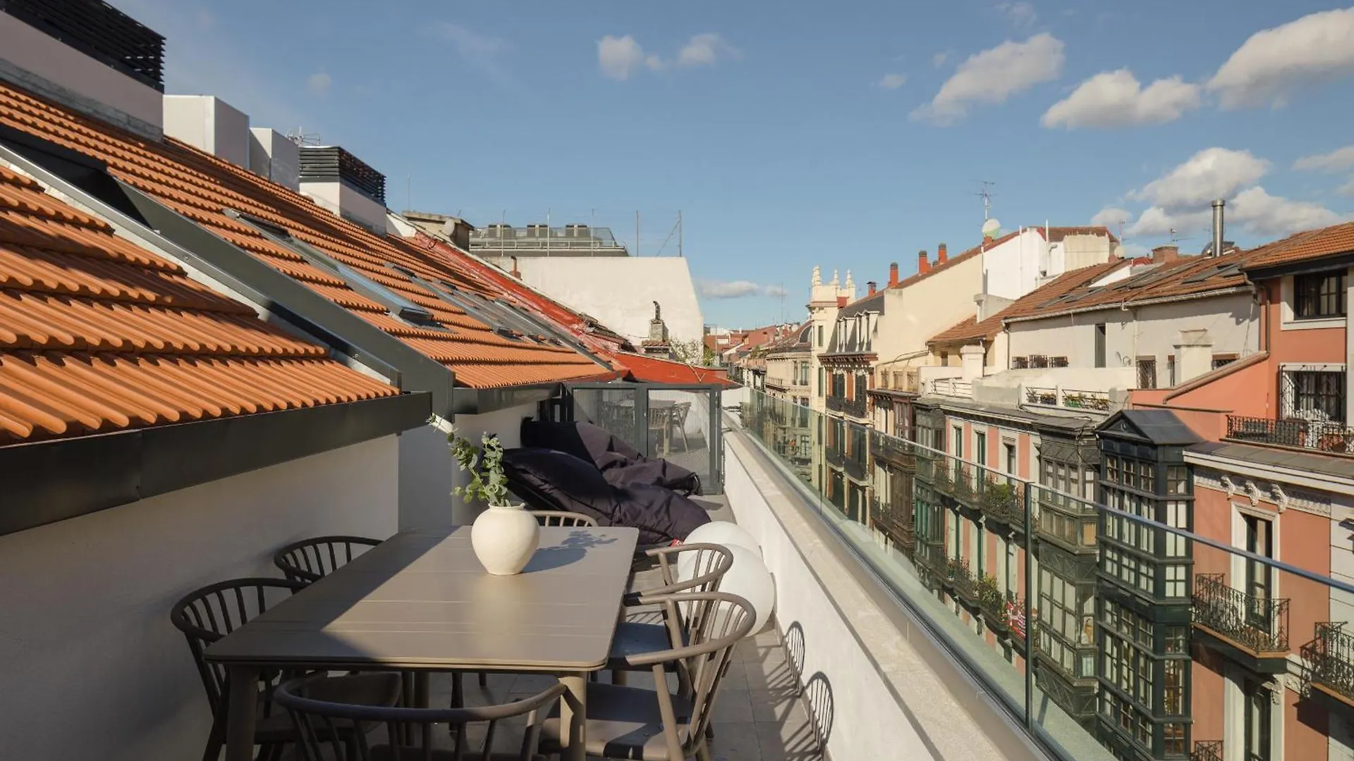 Libere Bilbao Ledesma Apartment 0*,  Spain